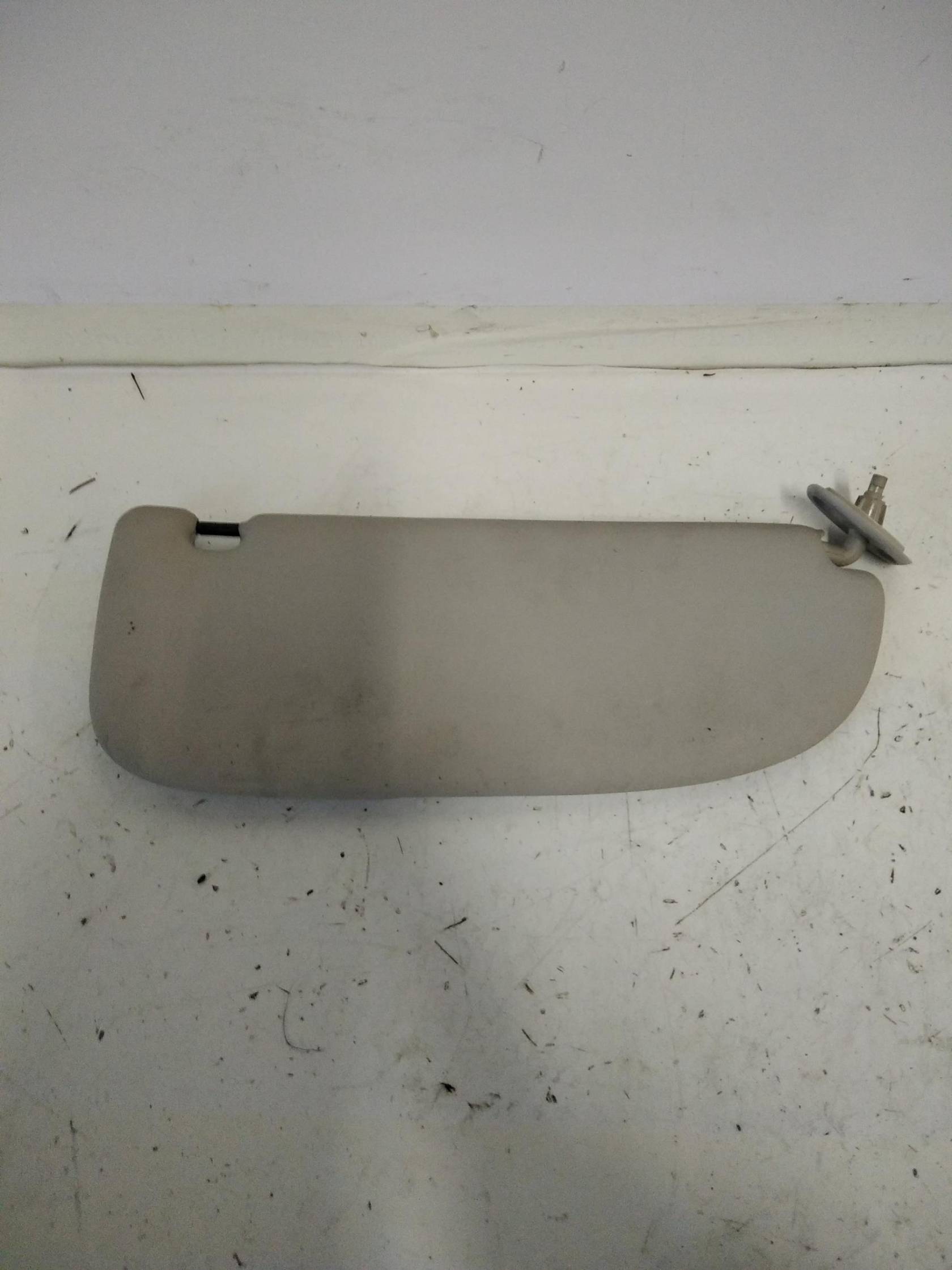 Aletta parasole parabrezza sx.